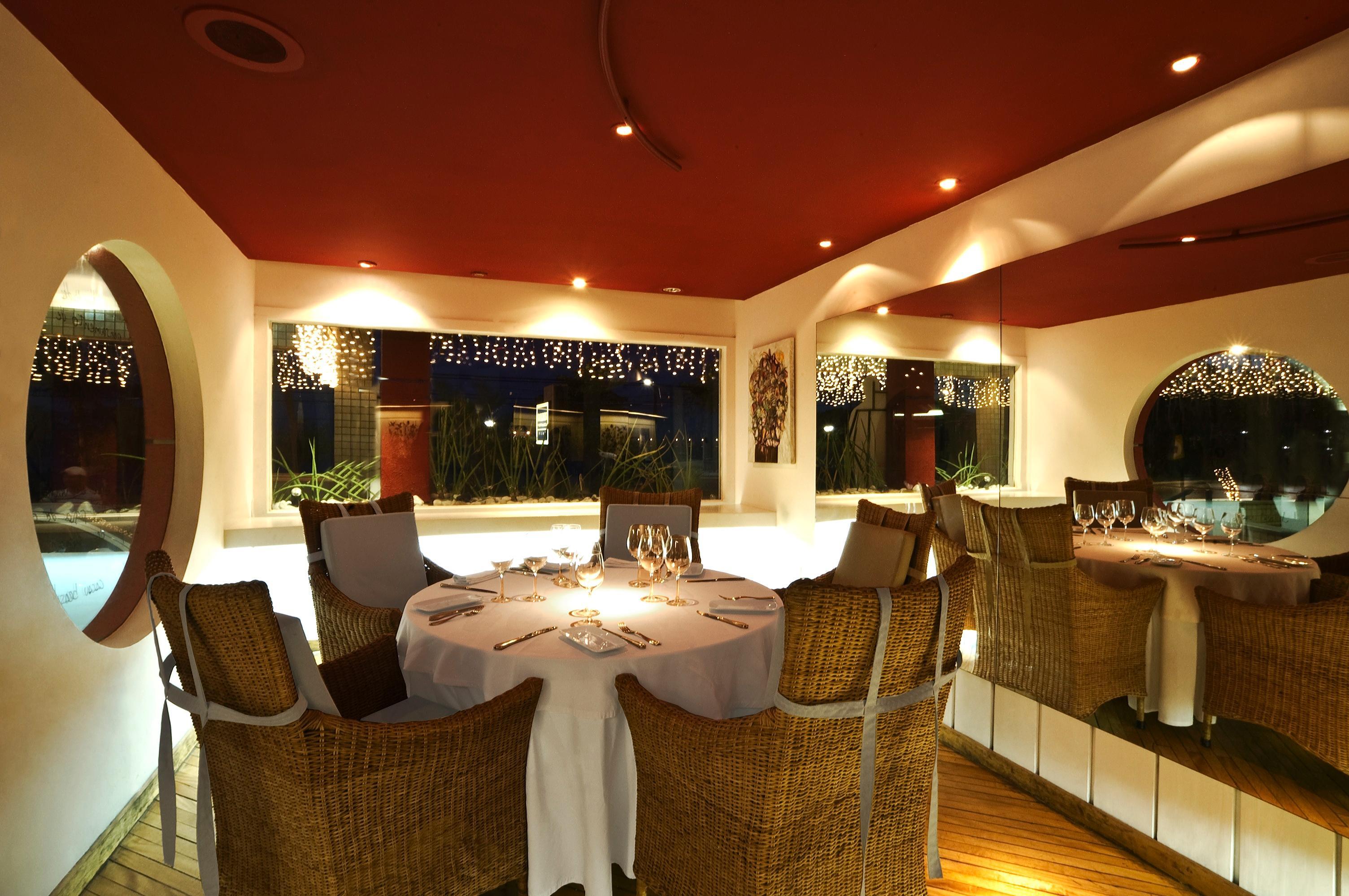 Hotel Nobile Suítes Golden