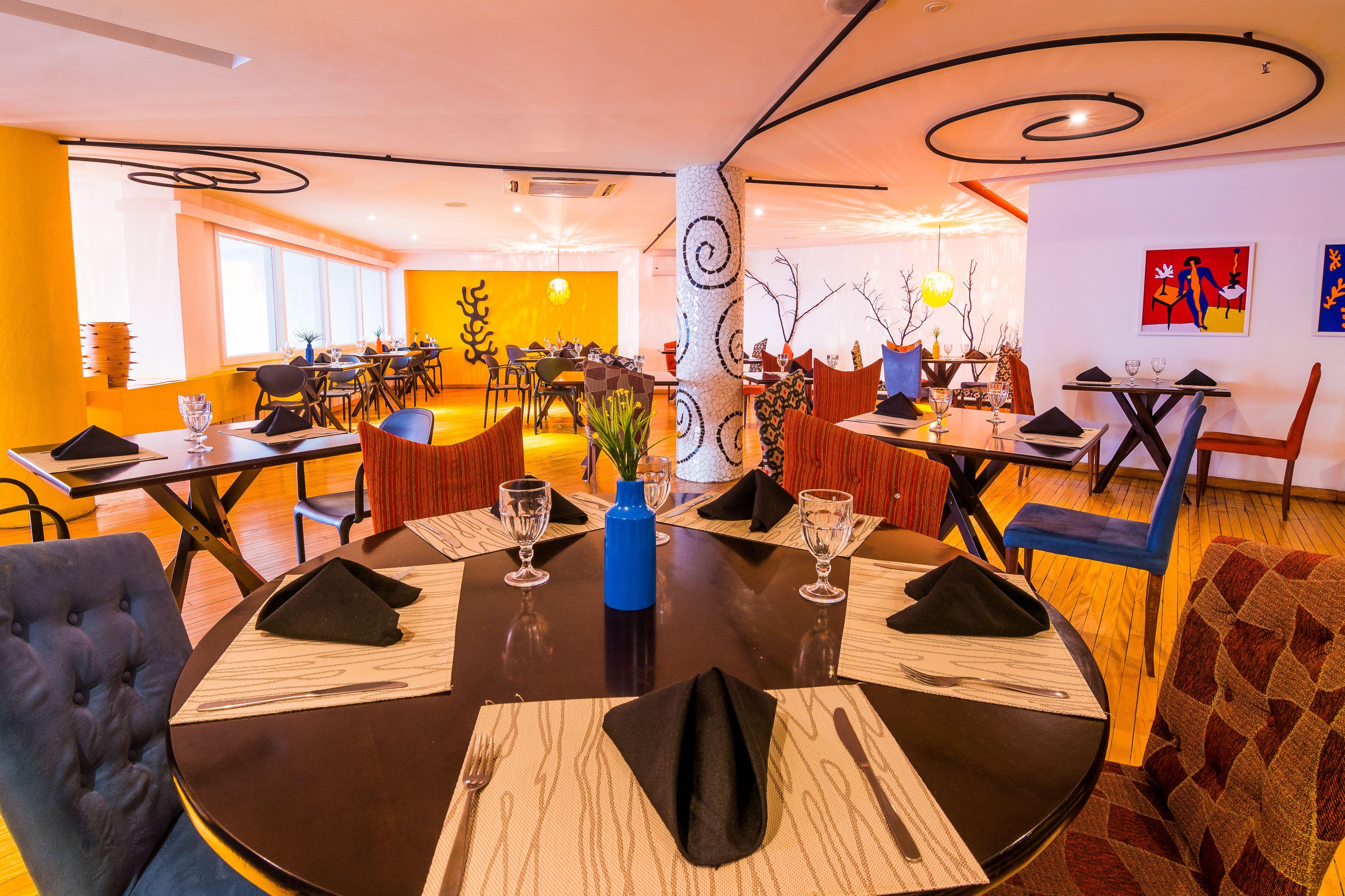 Nobile Suítes Golden Hotel 4*