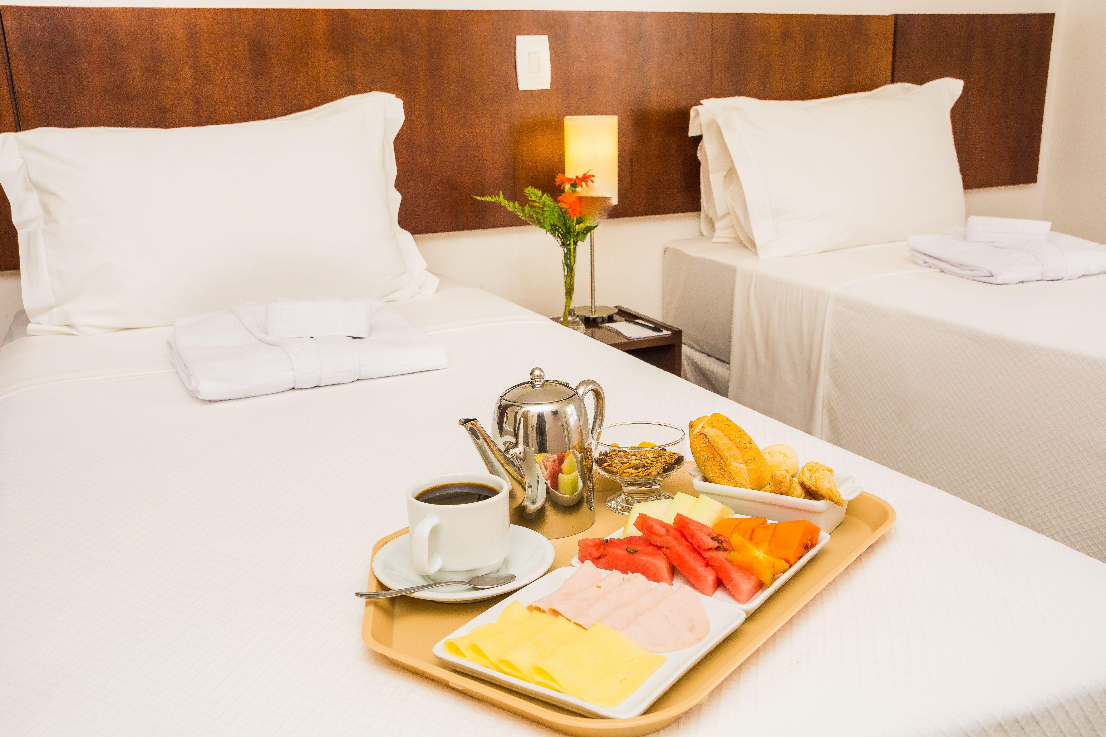 Nobile Suítes Golden 4*